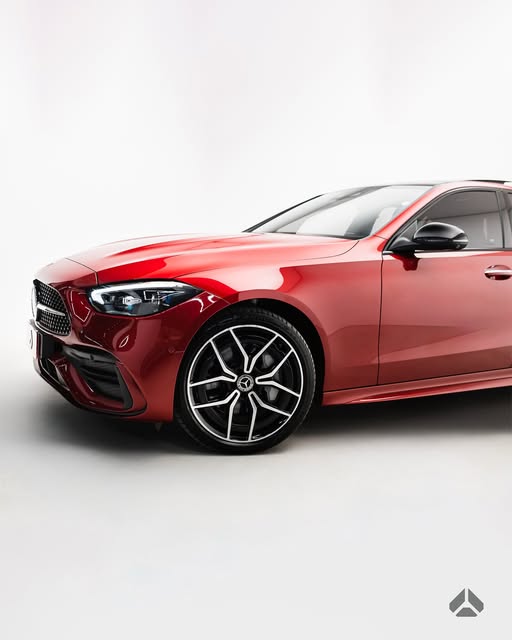 MERCEDES-BENZ C 300 AMG LINE - Imagem 9