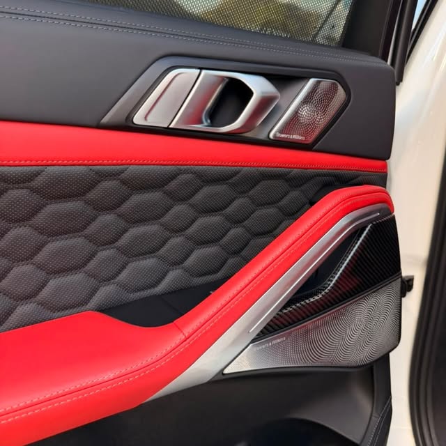 BMW X6 M COMPETITION - Imagem 12