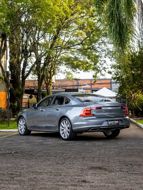 VOLVO S90 T8 INSCRIPTION - Imagem 11