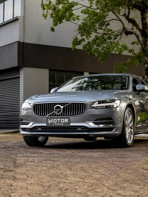 VOLVO S90 T8 INSCRIPTION - Imagem 3
