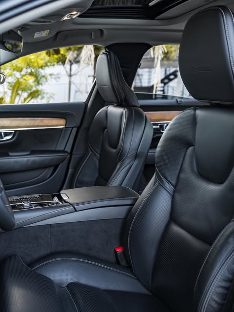 VOLVO S90 T8 INSCRIPTION - Imagem 8