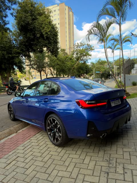 BMW 320I M SPORT - Imagem 2