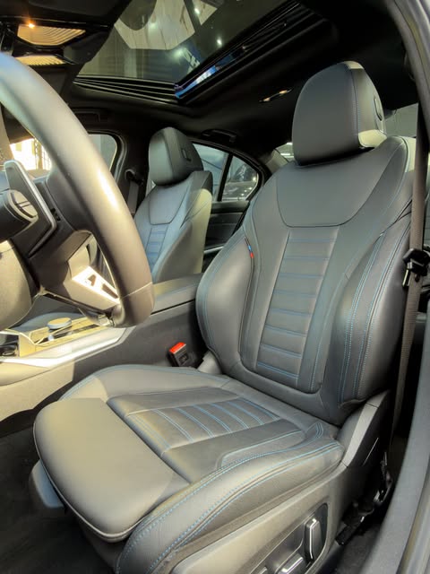 BMW 320I M SPORT - Imagem 7