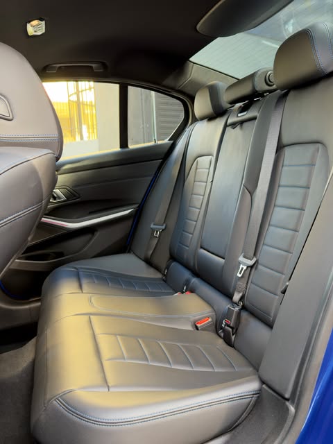 BMW 320I M SPORT - Imagem 8