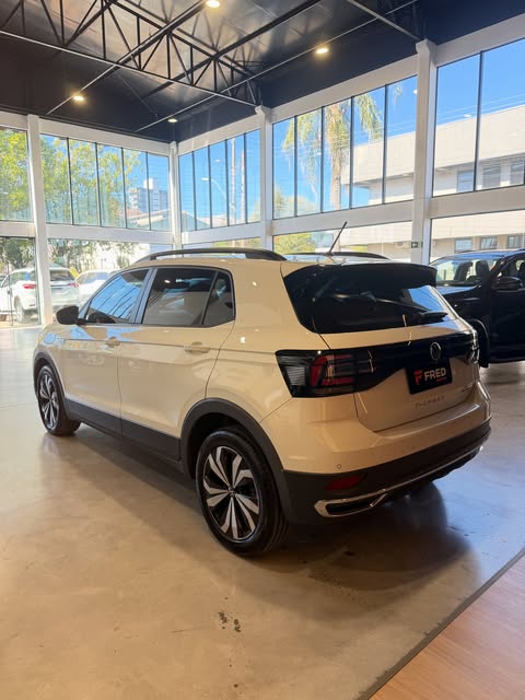 VOLKSWAGEN T-CROSS COMFORTLINE 200 TSI 1.0 FLEX 5P AUT. - Imagem 10