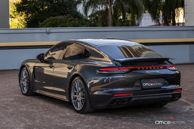 PORSCHE PANAMERA 4S E-HYBRID - Imagem 5