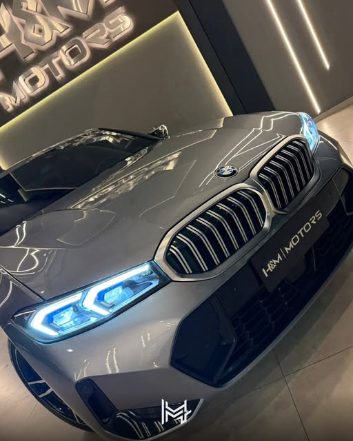 BMW 320 M SPORT - Imagem 9