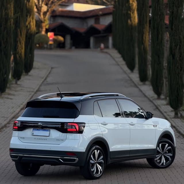 VOLKSWAGEN T-CROSS HIGHLINE 250TSI - Imagem 15