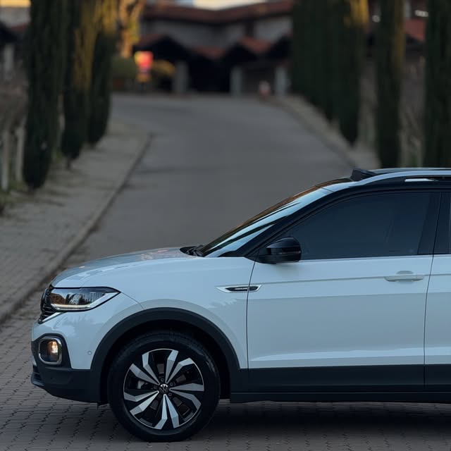 VOLKSWAGEN T-CROSS HIGHLINE 250TSI - Imagem 4