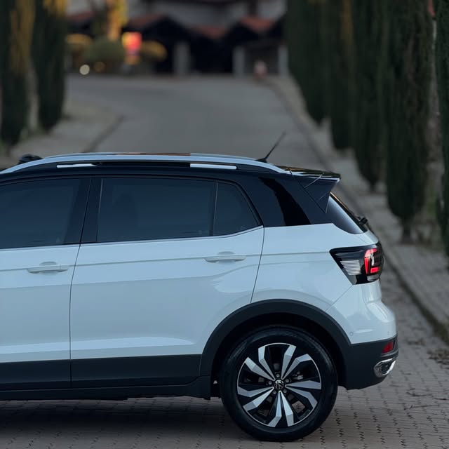 VOLKSWAGEN T-CROSS HIGHLINE 250TSI - Imagem 5