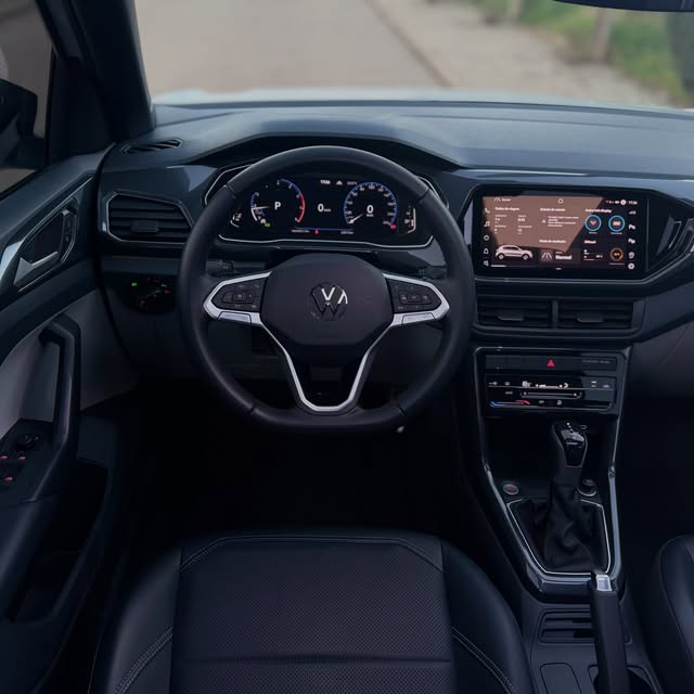 VOLKSWAGEN T-CROSS HIGHLINE 250TSI - Imagem 9