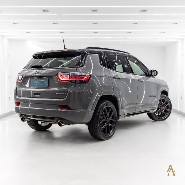 JEEP COMPASS BLACKHAWK - Imagem 2