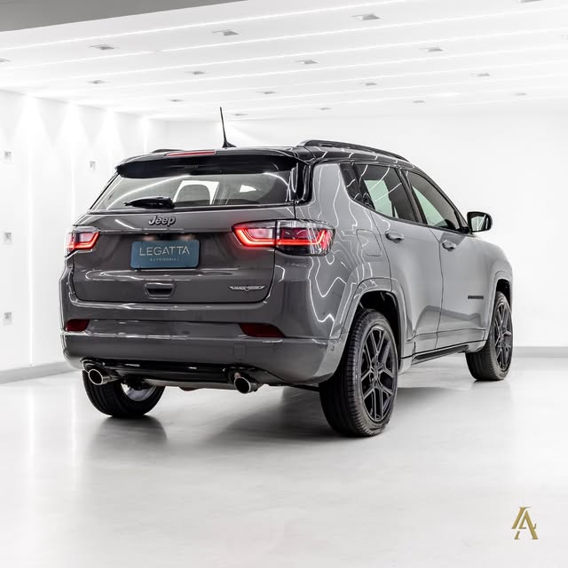 JEEP COMPASS BLACKHAWK - Imagem 4