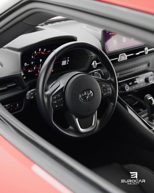TOYOTA SUPRA - Imagem 12