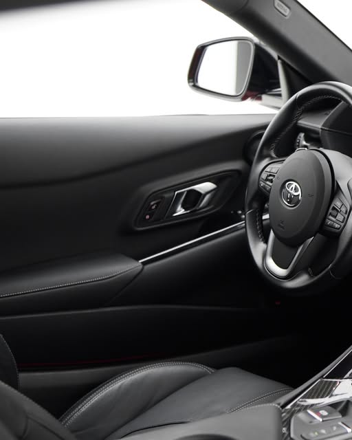 TOYOTA SUPRA - Imagem 4