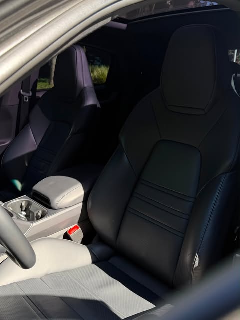 PORSCHE CAYENNE S COUPE E-HYBRID - Imagem 11