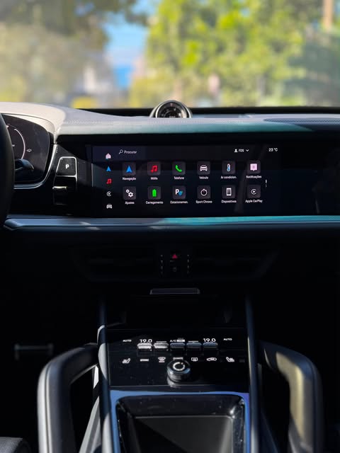 PORSCHE CAYENNE S COUPE E-HYBRID - Imagem 10
