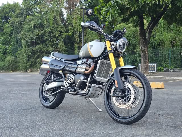 TRIUMPH SCRAMBLER XE - Imagem 1