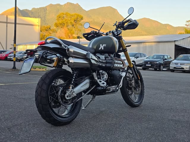 TRIUMPH SCRAMBLER XE - Imagem 3