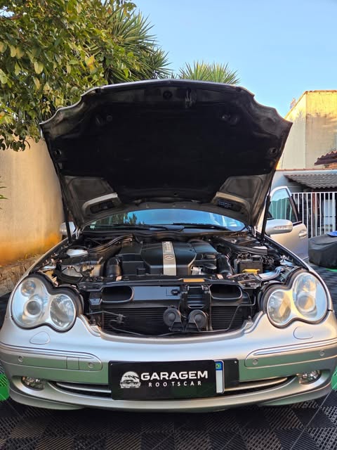 MERCEDES-BENZ C320 TOURING - Imagem 12