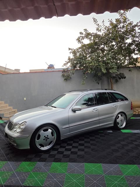 MERCEDES-BENZ C320 TOURING - Imagem 5