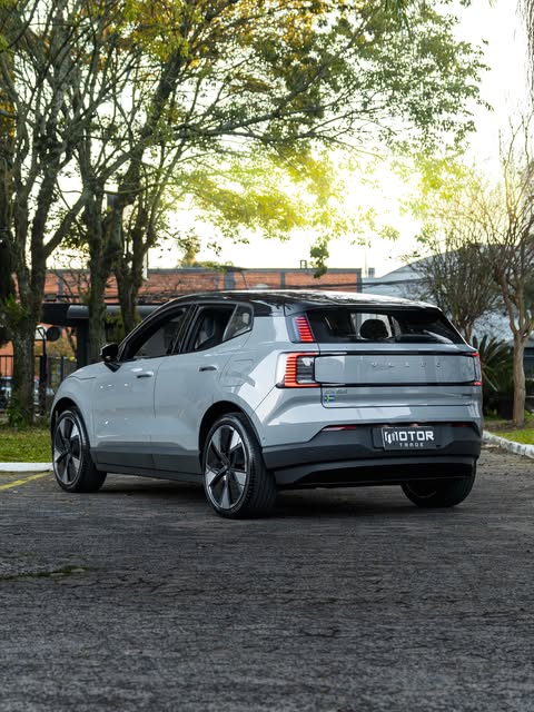 VOLVO EX30 ULTRA E60 - Imagem 13