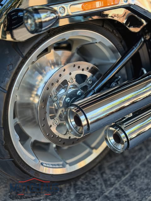 HARLEY-DAVIDSON FAT BOY - Imagem 12
