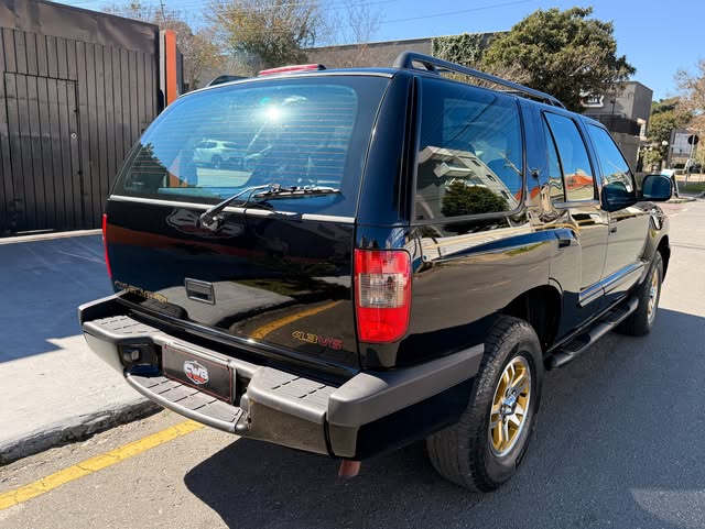 CHEVROLET BLAZER EXECUTIVE - Imagem 2