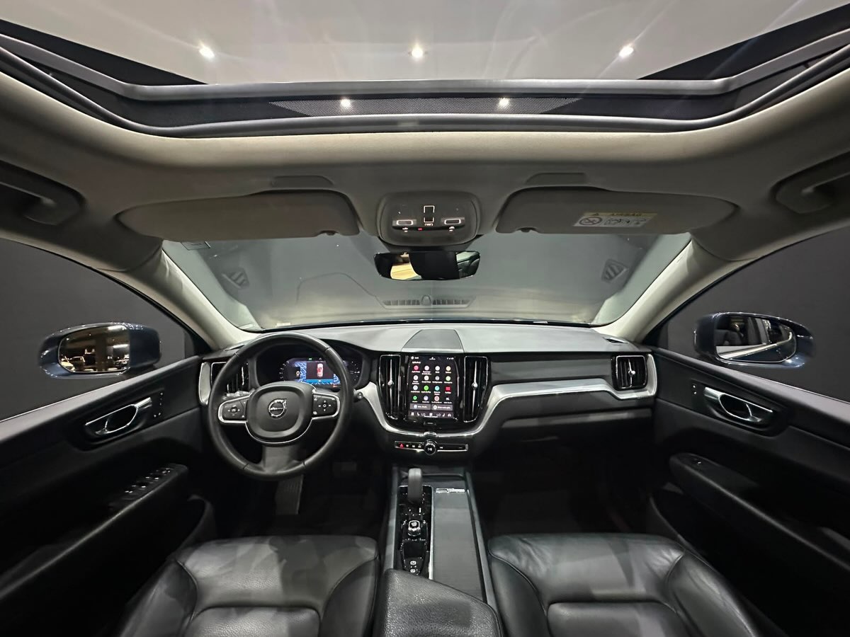 VOLVO XC60 T8 RECHARGE INSCRIPTION EXPRESSION AWD GEARTRONIC - Imagem 5