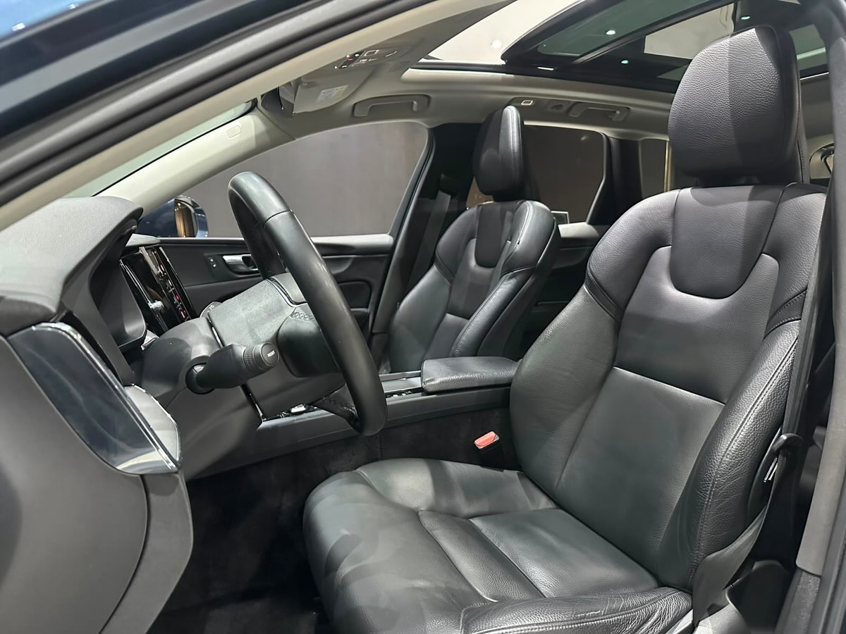 VOLVO XC60 T8 RECHARGE INSCRIPTION EXPRESSION AWD GEARTRONIC - Imagem 7