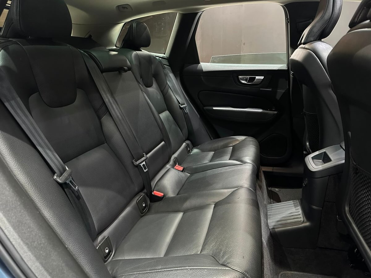 VOLVO XC60 T8 RECHARGE INSCRIPTION EXPRESSION AWD GEARTRONIC - Imagem 8