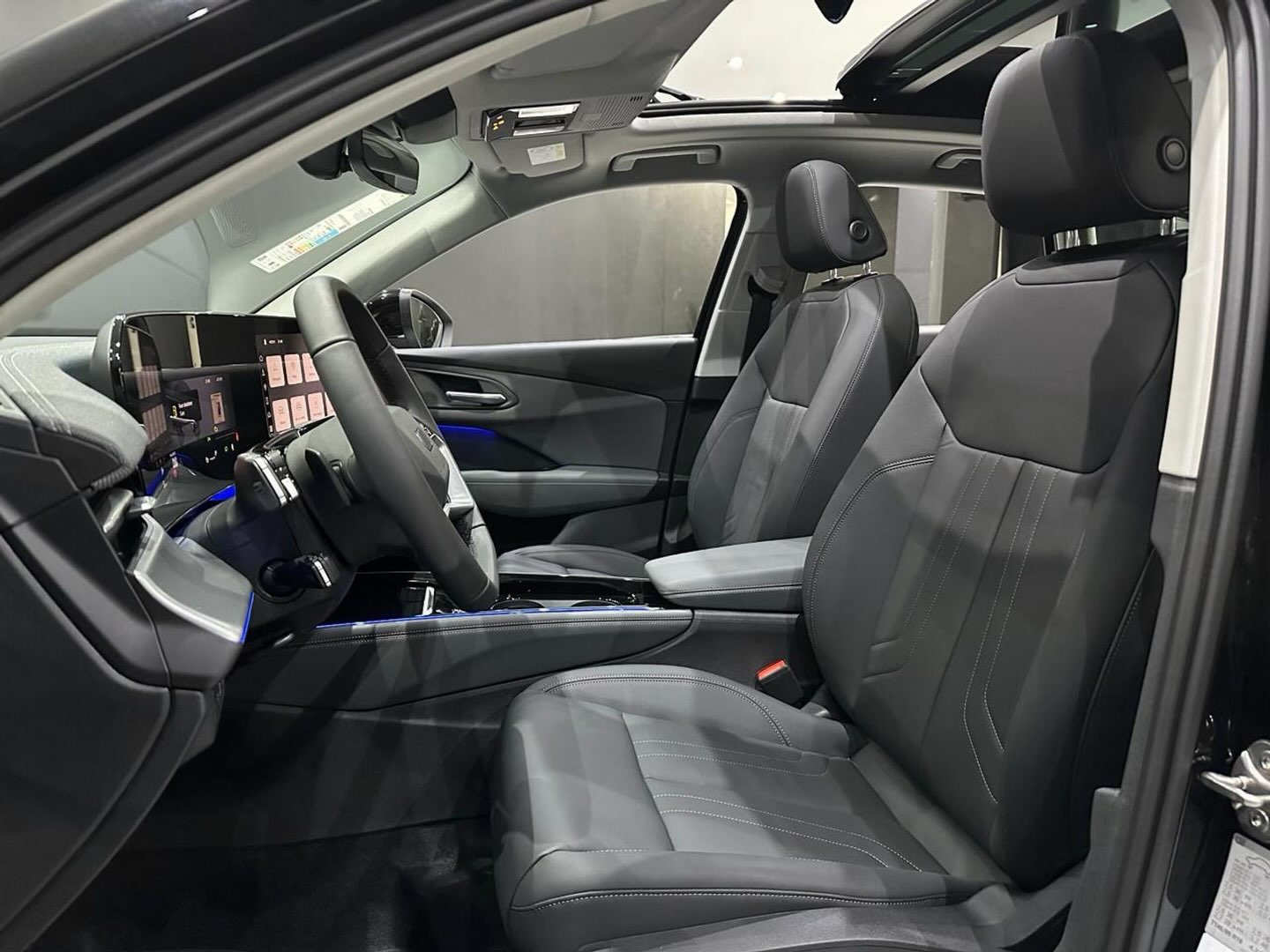 AUDI Q3 2.0 TFSI GASOLINA LAUNCH EDITION QUATTRO S TRONIC - Imagem 5