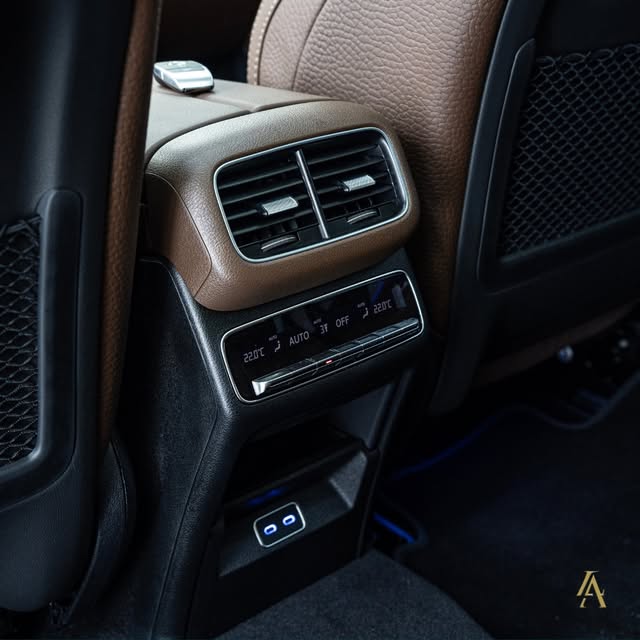 MERCEDES-BENZ GLE 450D - Imagem 11