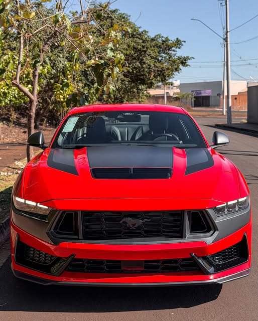 FORD MUSTANG DARK HORSE - Imagem 2
