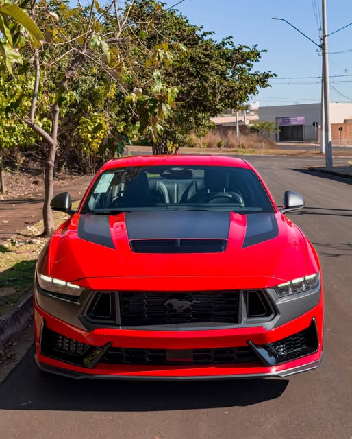 FORD MUSTANG DARK HORSE - Imagem 5