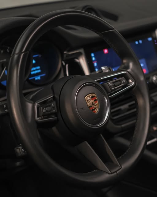 PORSCHE MACAN - Imagem 3