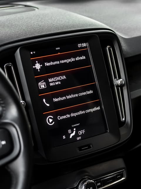 VOLVO XC40 T4 - Imagem 5