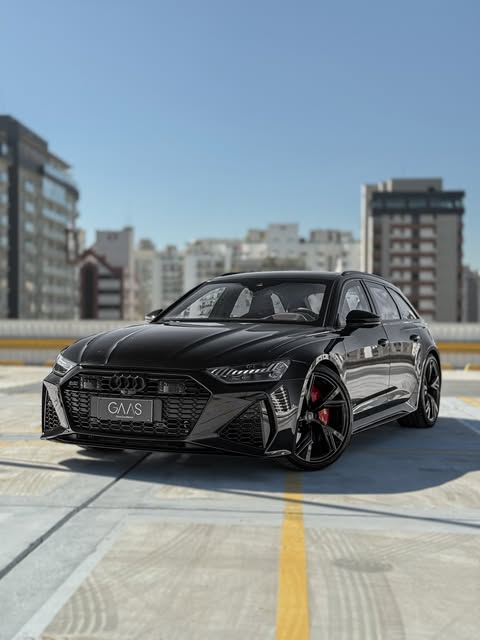 AUDI RS6 - Imagem 1