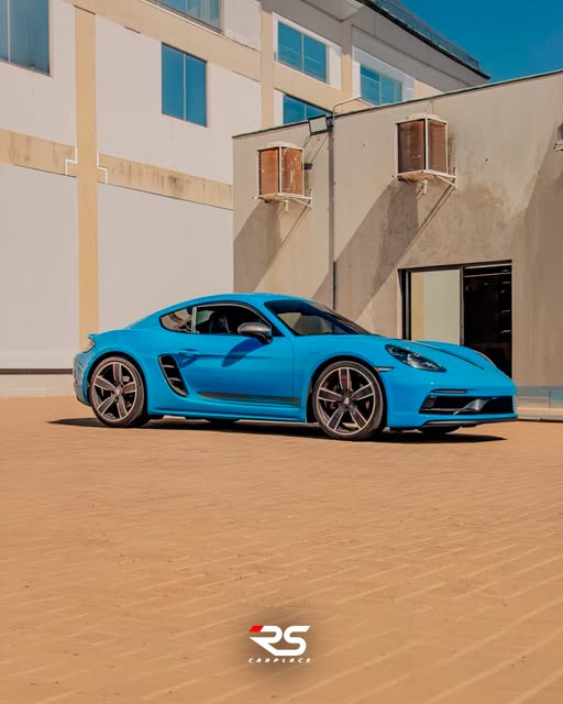 PORSCHE 718 CAYMAN T - Imagem 2