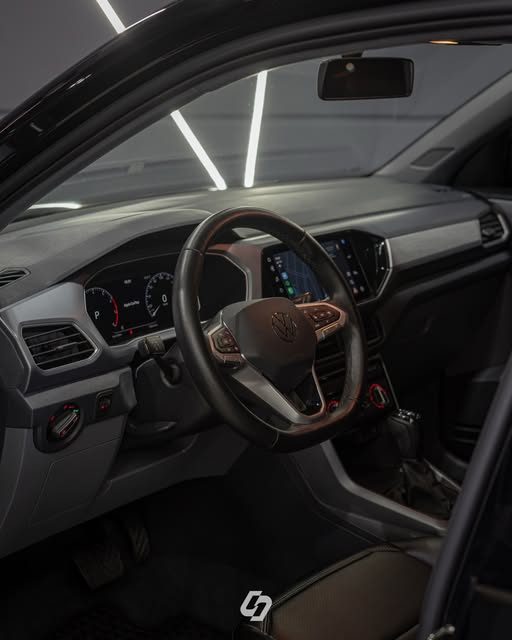 VOLKSWAGEN T-CROSS - Imagem 4