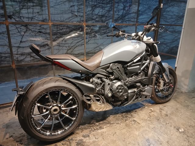 DUCATI X-DIAVEL - Imagem 3