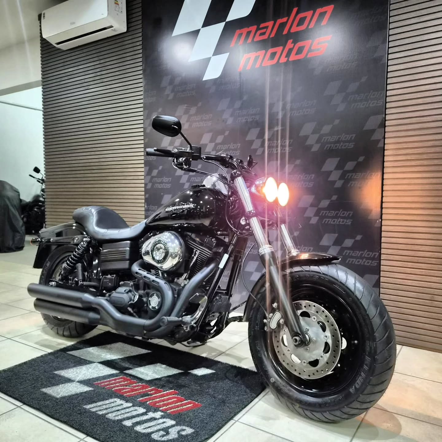 HARLEY-DAVIDSON DYNA FAT BOB - Imagem 2
