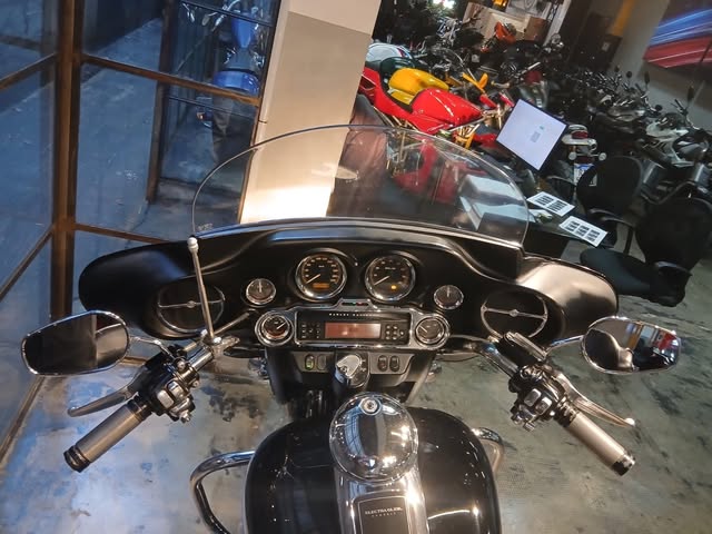 HARLEY-DAVIDSON ELECTRA CLASSIC - Imagem 9
