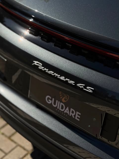 PORSCHE PANAMERA 4S E-HYBRID - Imagem 2