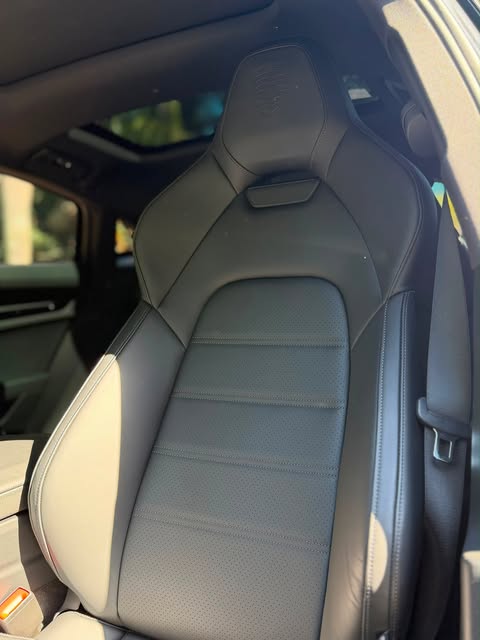PORSCHE PANAMERA 4S E-HYBRID - Imagem 12