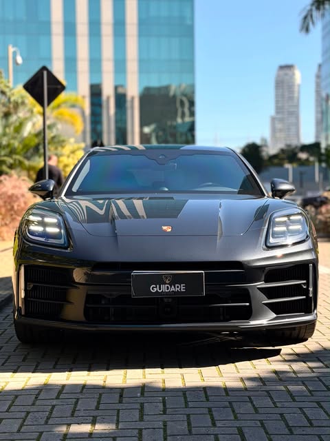 PORSCHE PANAMERA 4S E-HYBRID - Imagem 3