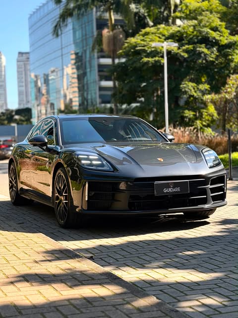 PORSCHE PANAMERA 4S E-HYBRID - Imagem 8