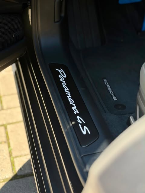 PORSCHE PANAMERA 4S E-HYBRID - Imagem 10