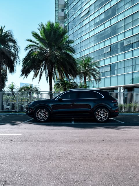 PORSCHE CAYENNE S 3.0 V6 E-HYBRID - Imagem 3