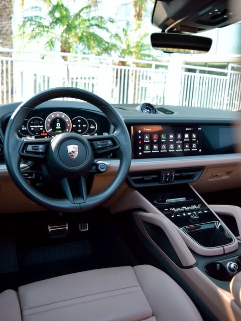 PORSCHE CAYENNE S 3.0 V6 E-HYBRID - Imagem 8